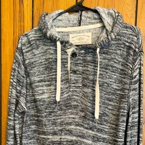 American Eagle Sweatshirr